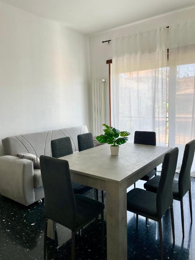 A Due Passi Dal Castello - Appartamento Con Vista Bracciano  Ngoại thất bức ảnh